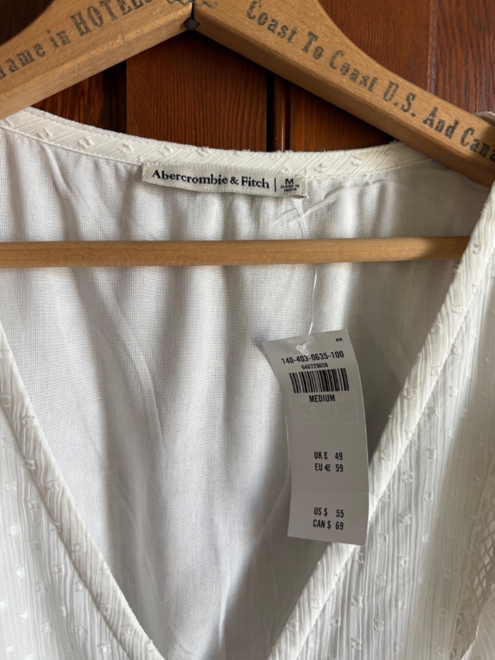 NWT Abercrombie & Fitch White Blouse | Size M - Picture 2 of 4